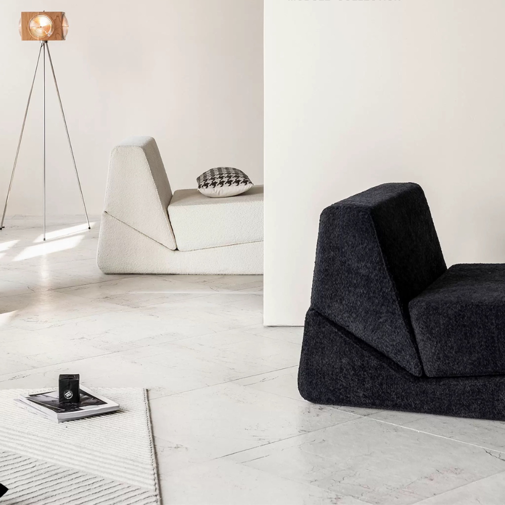 Foldable lamb wool lounge chair, 3-level adjustable backrest, plush deep seating, foldable lounge chair, space-saving design, free color customization, free shipping.